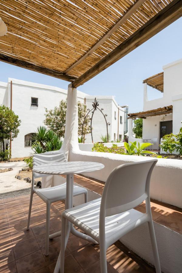 La Sciara Resort Hotel ストロンボリ エクステリア 写真
