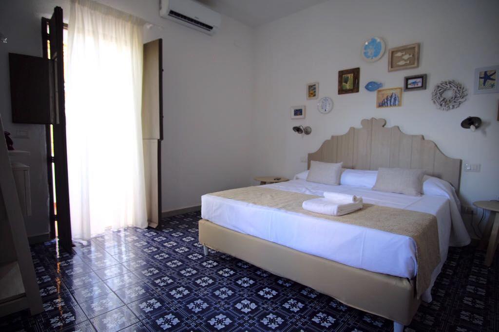 La Sciara Resort Hotel ストロンボリ エクステリア 写真
